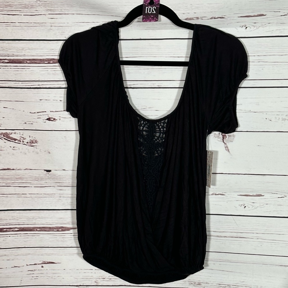 201 - Free People Boho Black Peasant Top Size S NWT